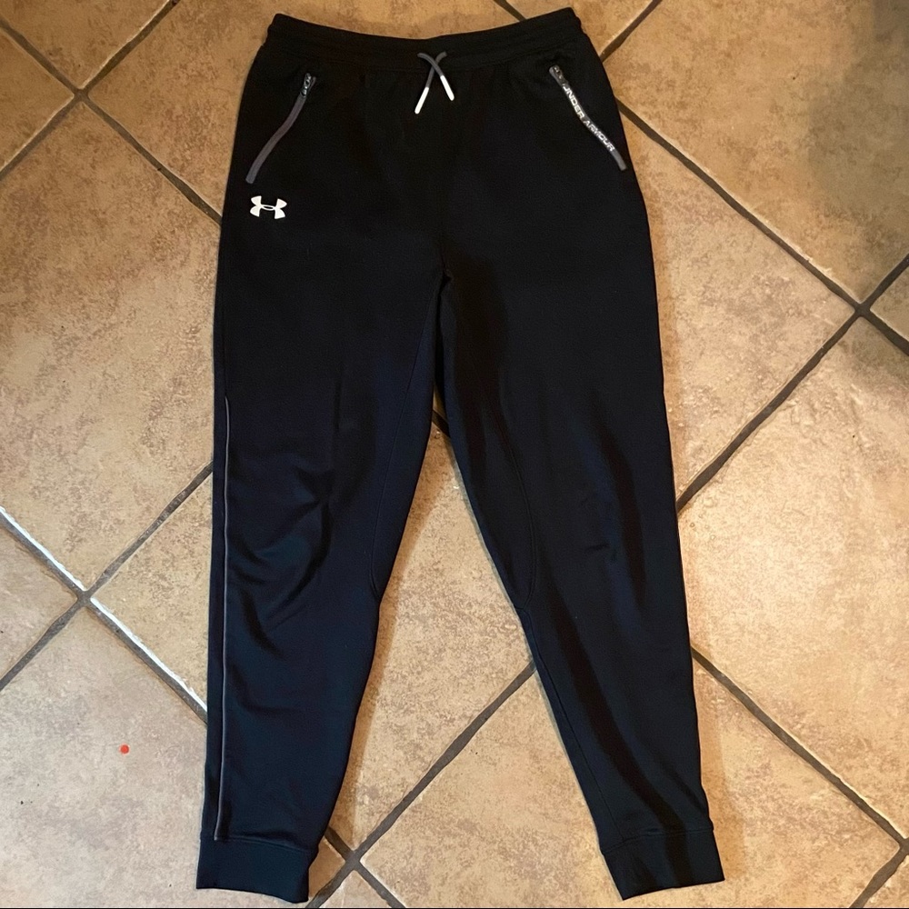 Joggers with pockets